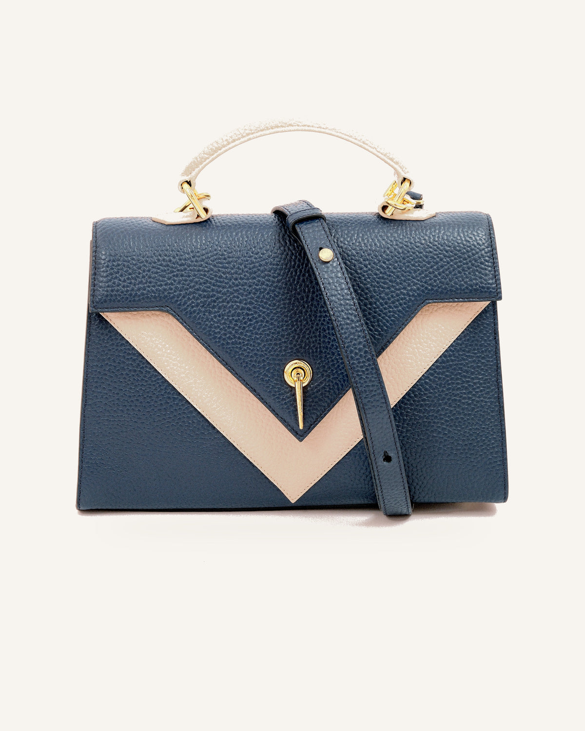 Delta Fold Queen