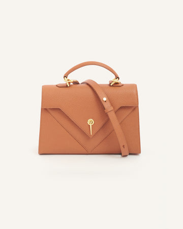 Delta Fold Queen
