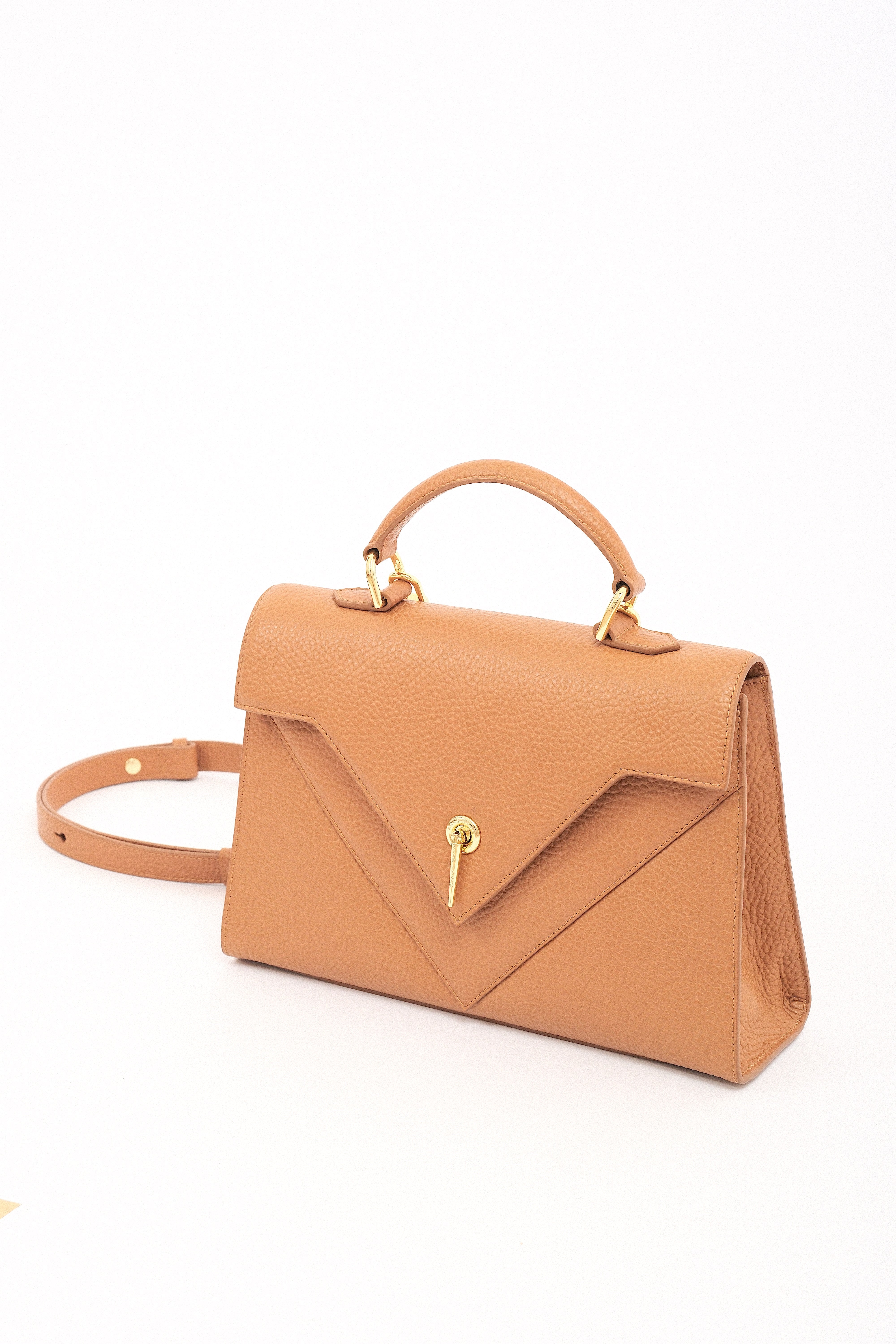 Delta Fold Queen