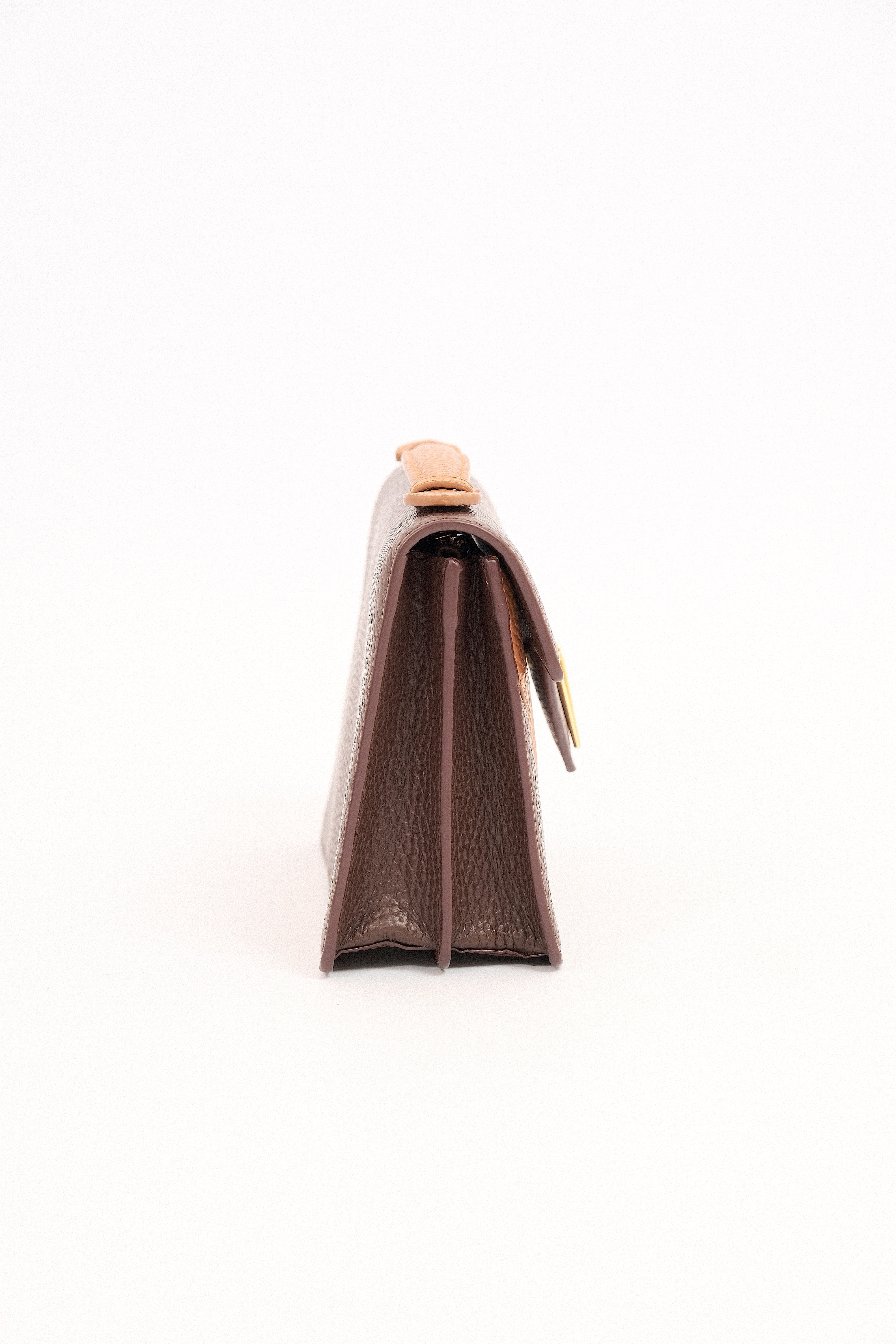 DELTA FOLD LADY