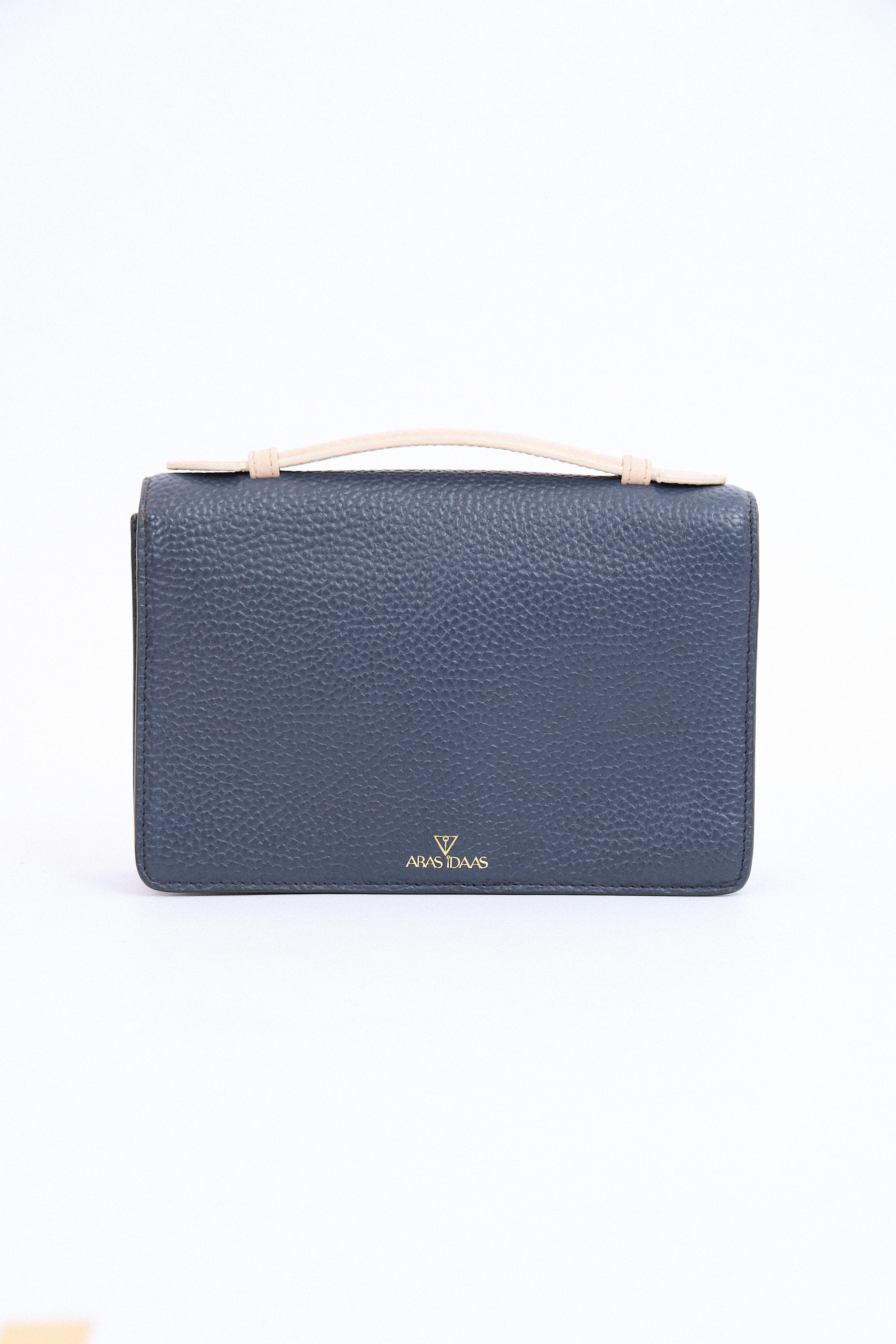 DELTA FOLD LADY