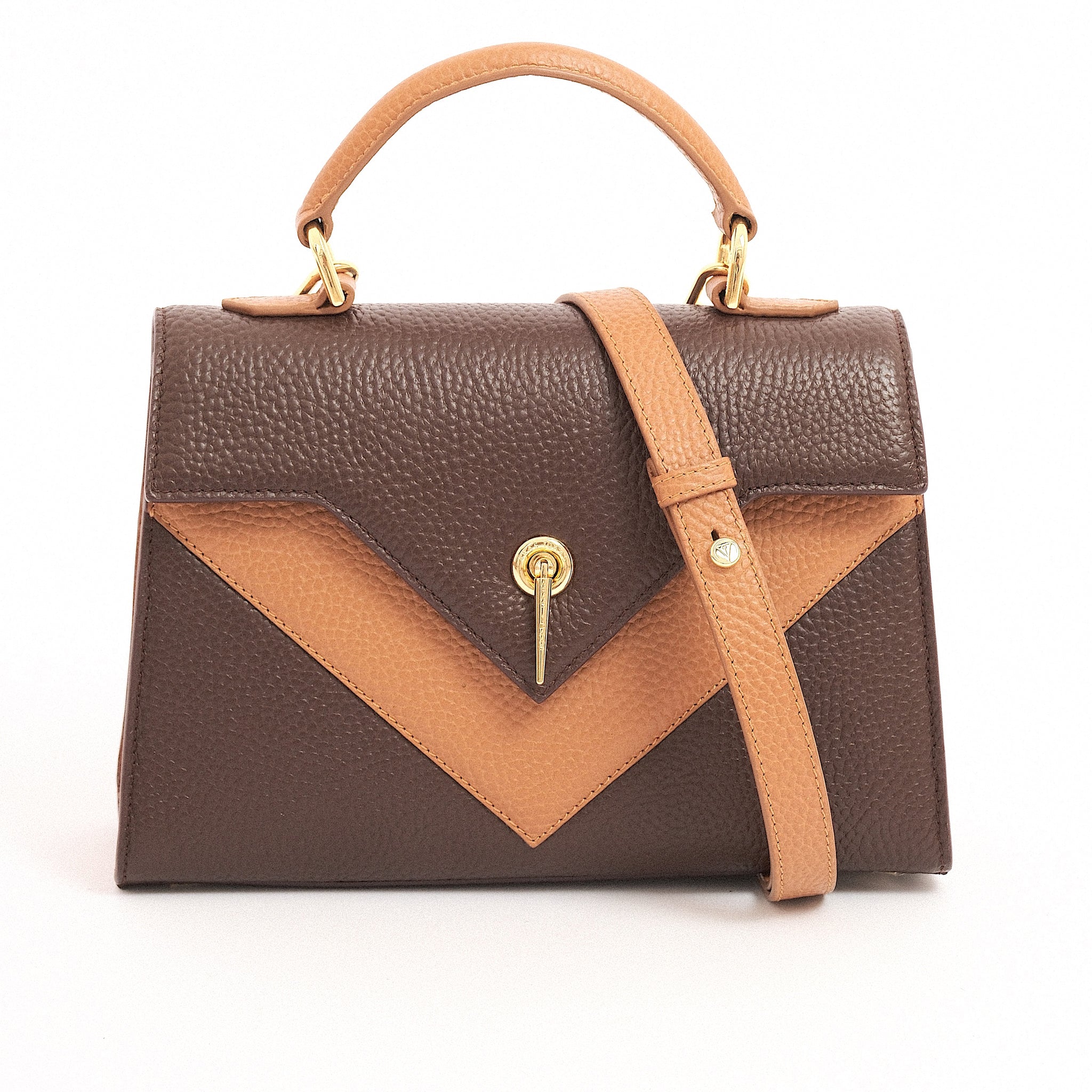 Delta Fold Dame